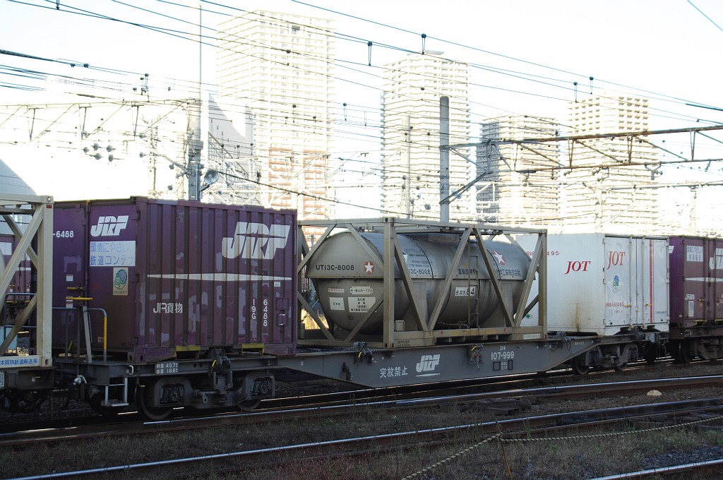 f0203926_215983.jpg