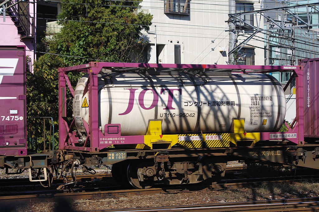 f0203926_23113896.jpg