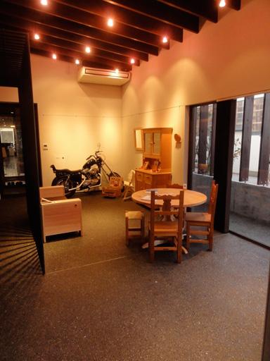 a0061599_0332279.jpg
