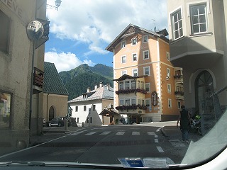 b0103915_1653921.jpg