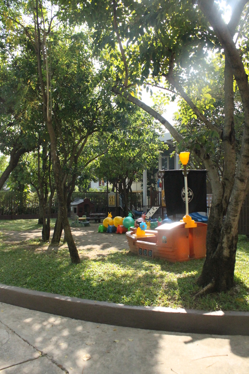 f0233916_22585418.jpg