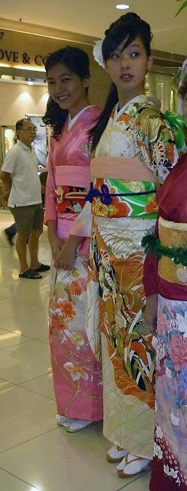 b0063436_10411463.jpg