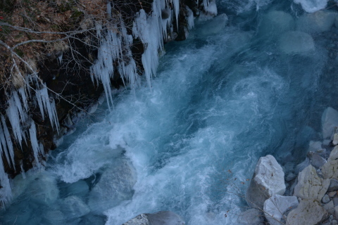 e0335926_22352041.jpg