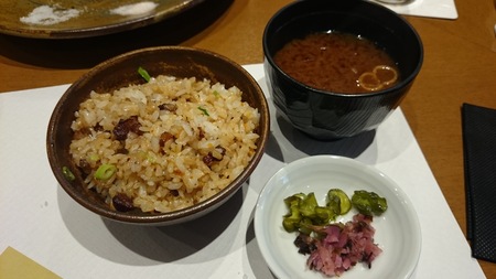 e0201354_0234874.jpg