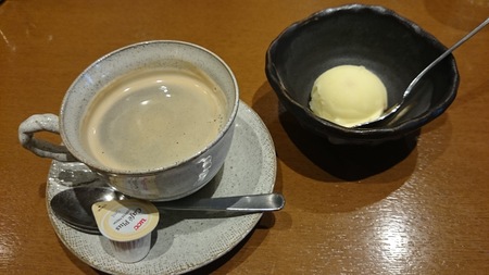 e0201354_025723.jpg
