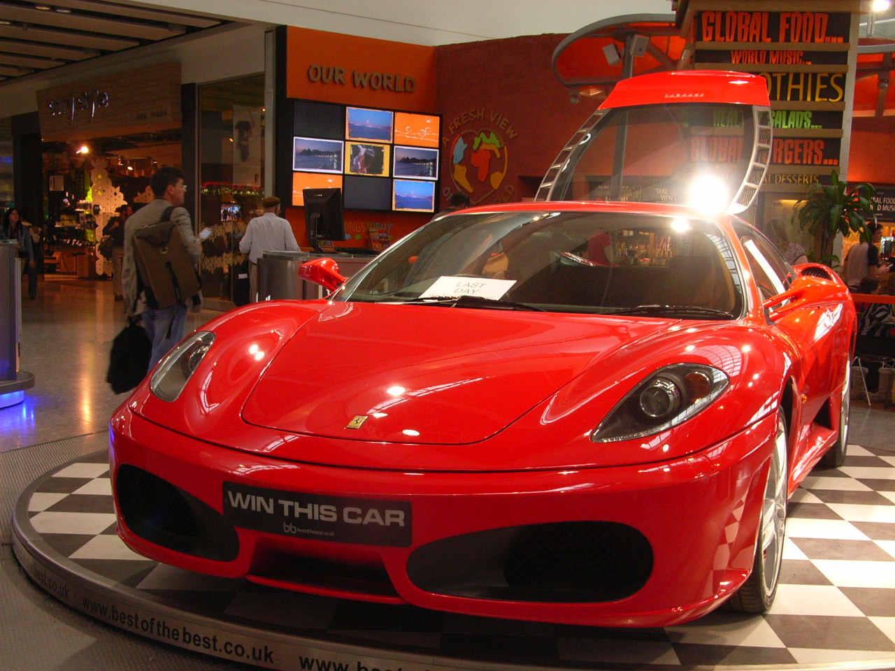 f0257756_2253440.jpg