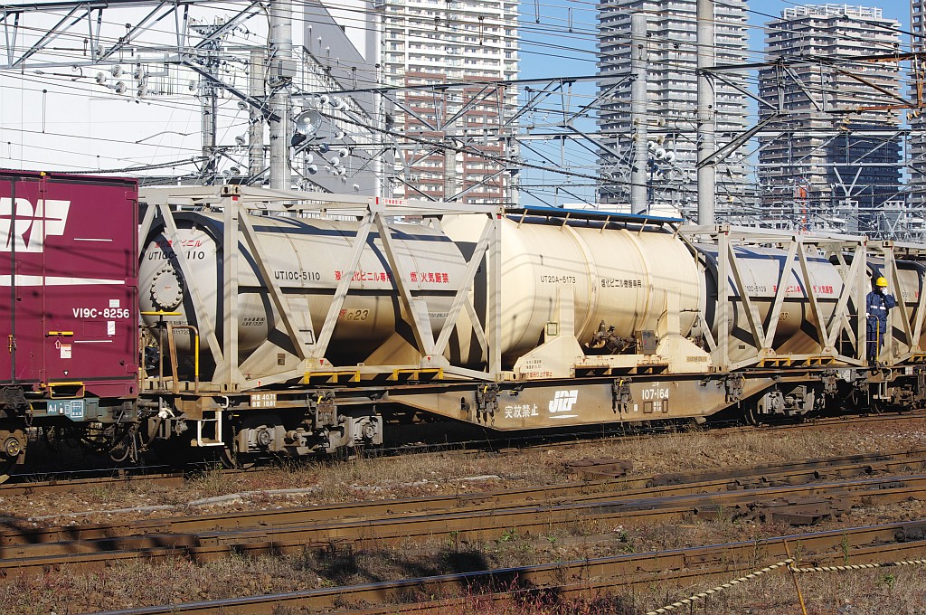 f0203926_2184465.jpg