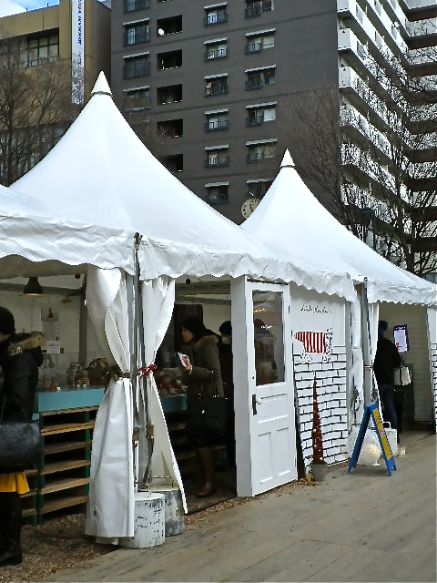b0027736_23423136.jpg