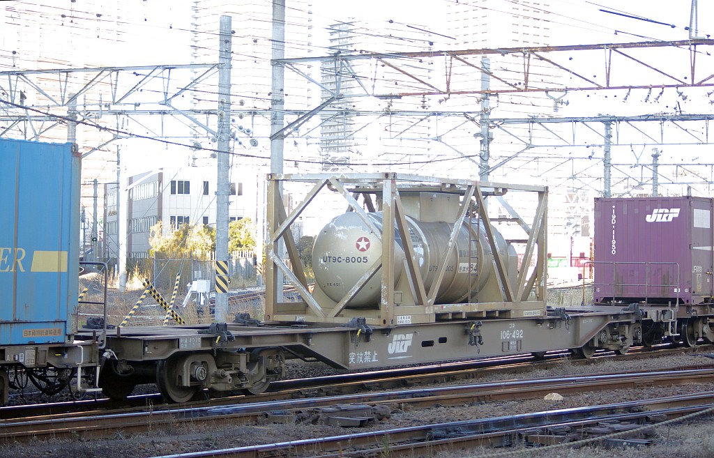 f0203926_0101088.jpg