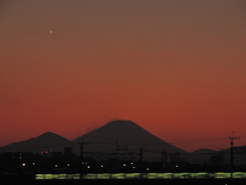 e0321032_2236214.jpg