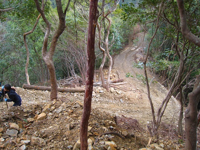 e0002820_22073404.jpg