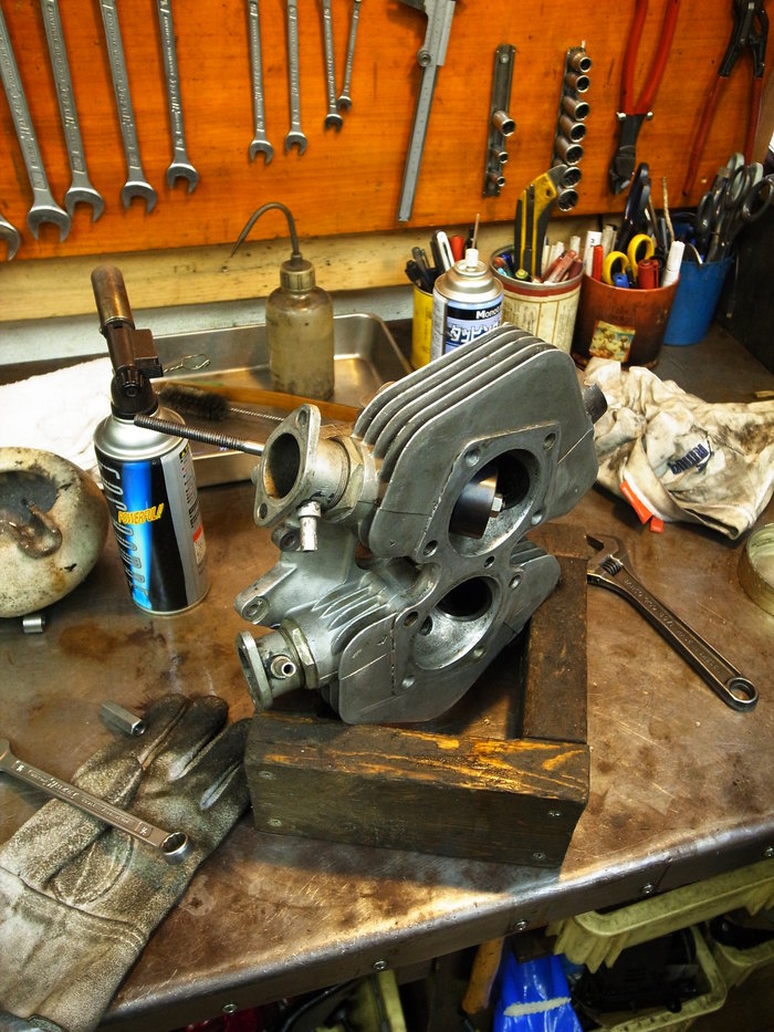 a0248662_0265073.jpg