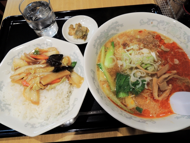 カフェ飯だえん>