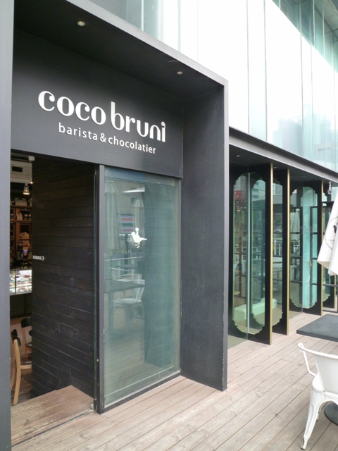 f0201054_22215381.jpg