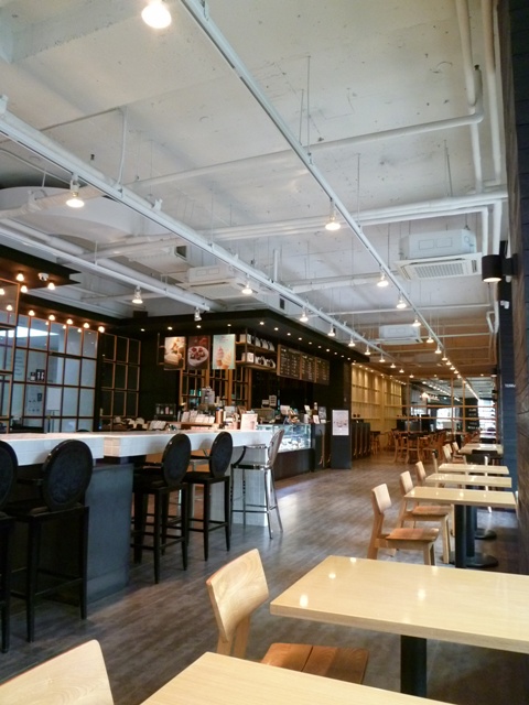 f0201054_22244459.jpg
