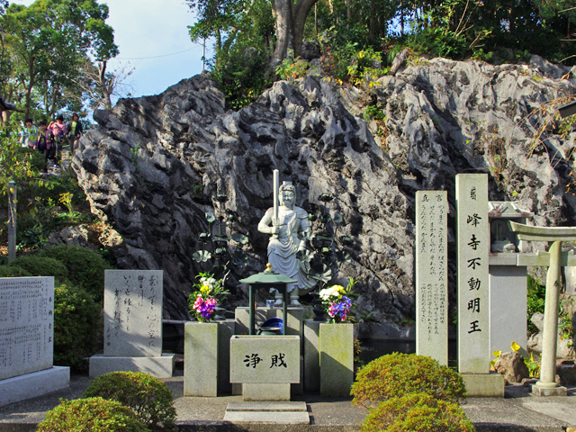 f0008935_1584558.jpg
