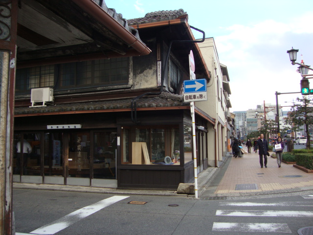 d0193232_1551743.jpg
