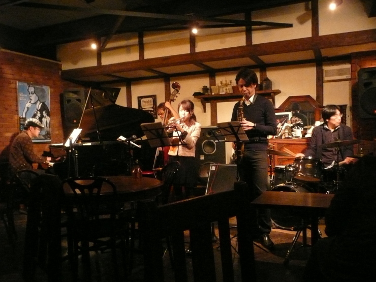 c0009528_12474845.jpg