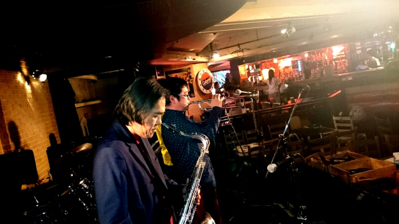 c0202101_0155919.jpg
