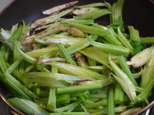 f0250403_18480000.jpg