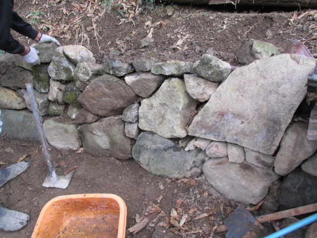 f0341616_05081389.jpg