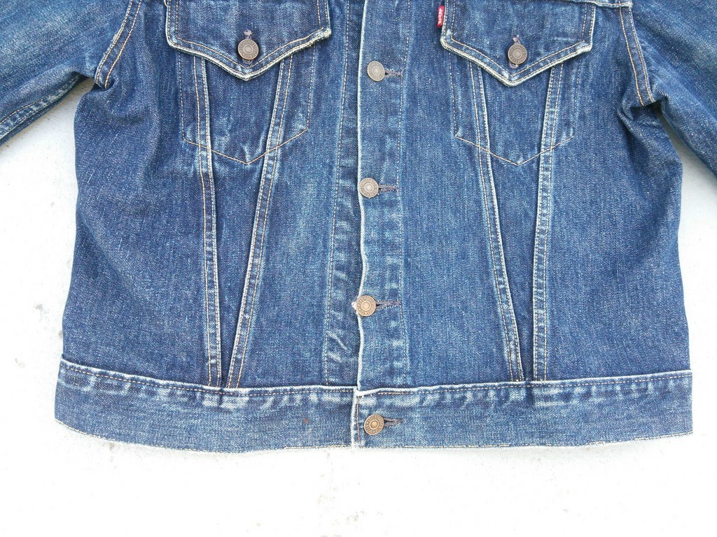 f0329479_03092261.jpg