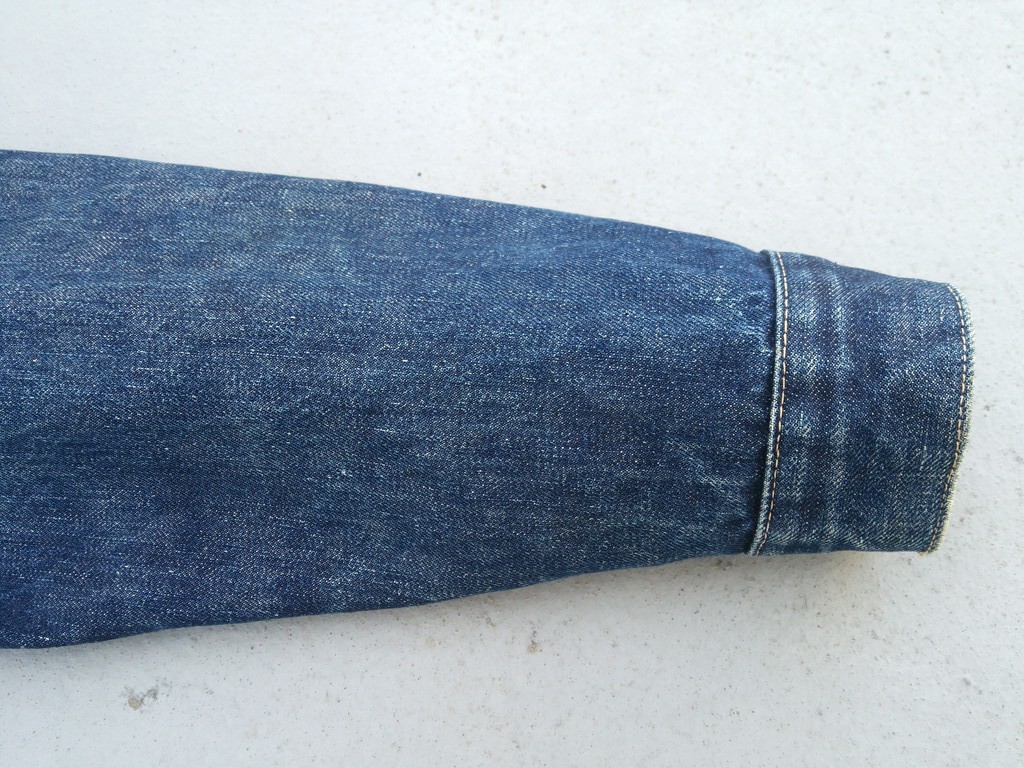 f0329479_03114971.jpg