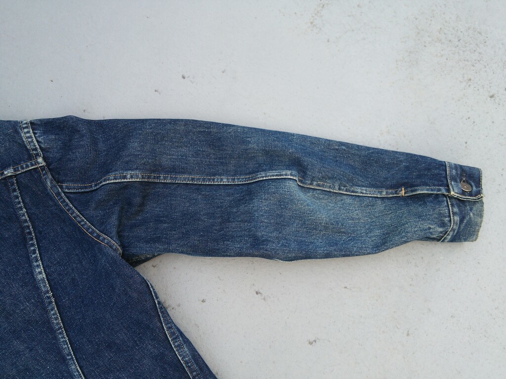 f0329479_03150732.jpg