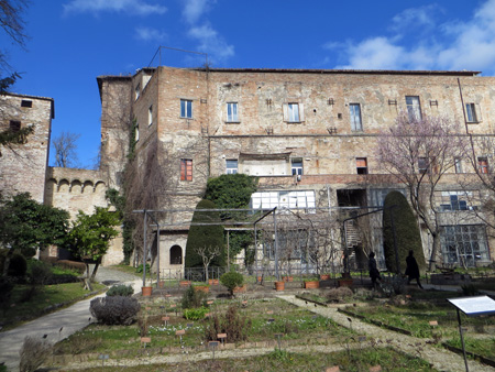 f0234936_8512083.jpg