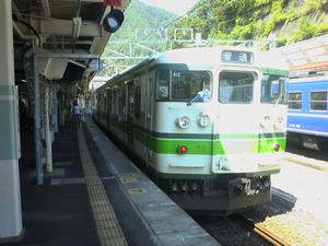 a0057057_2151337.png