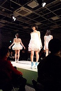 f0035962_1571840.jpg