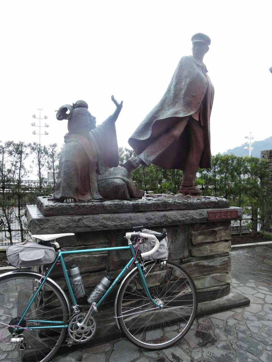 d0211129_1393878.jpg