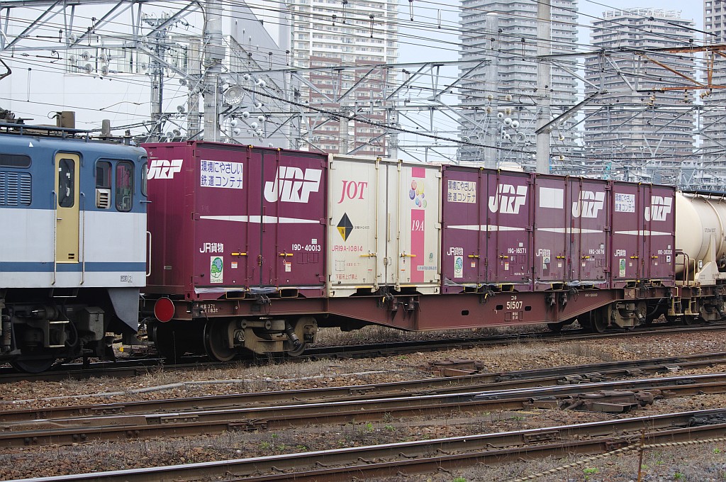 f0203926_23102771.jpg
