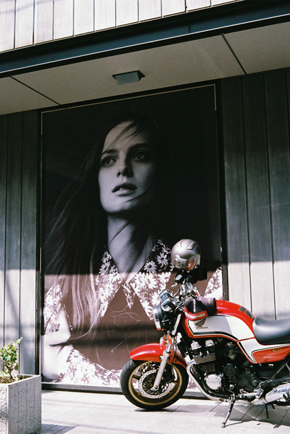f0009439_22144165.jpg