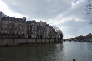 e0206902_58284.jpg