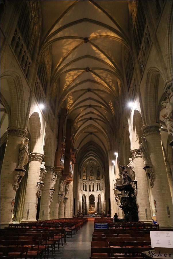f0140054_21235872.jpg