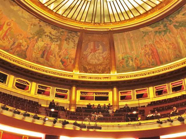 b0064411_04111924.jpg