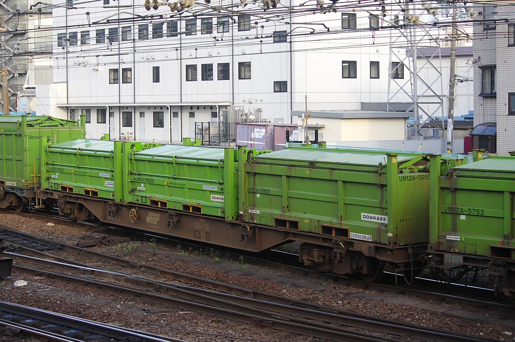 f0203926_053359.jpg