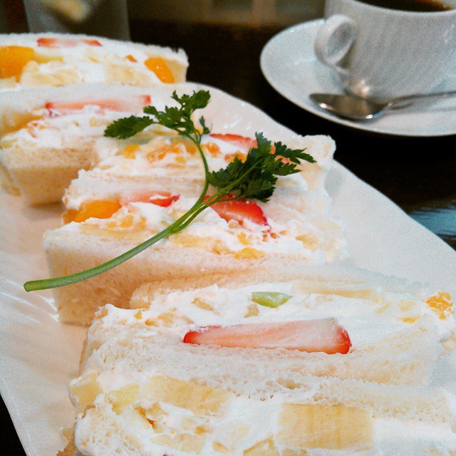 e0025873_2013799.jpg
