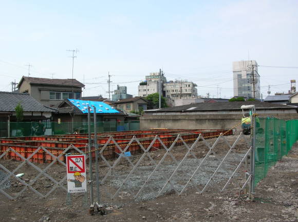 f0004581_08272817.jpg