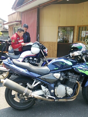 f0063356_912568.jpg