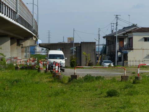 f0068341_0395412.jpg
