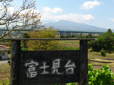 a0057057_18524393.png