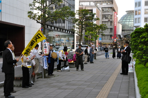 b0242956_10351375.jpg