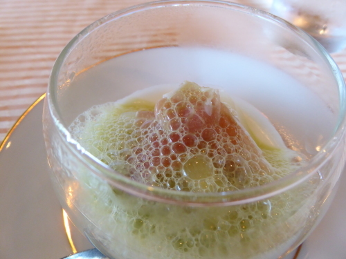 b0321595_00311490.jpg