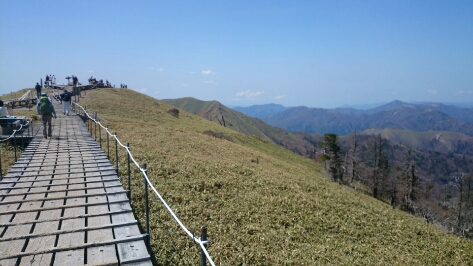 b0148050_12192062.jpg