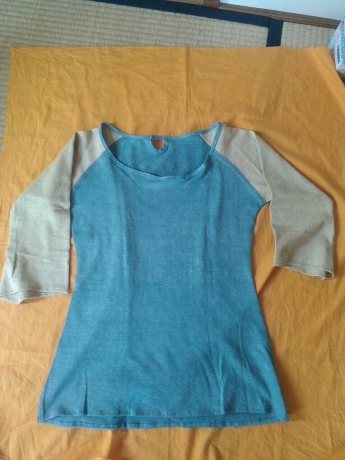 e0272108_01015251.jpg