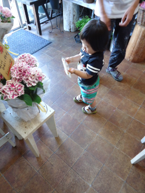 f0041850_8512692.jpg
