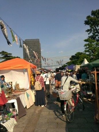 e0272108_12340796.jpg