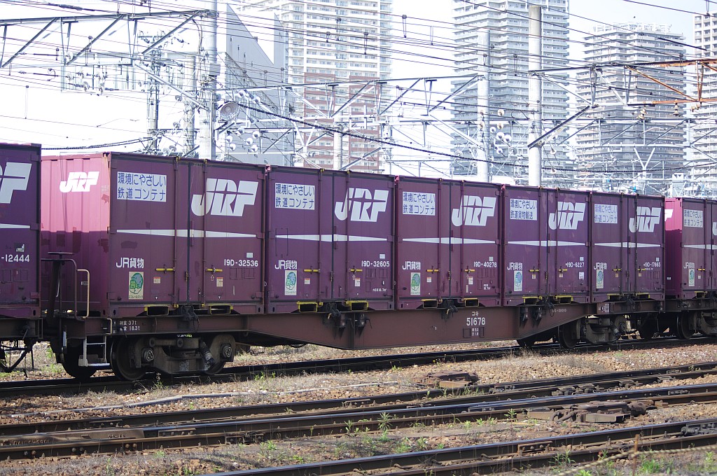 f0203926_22381417.jpg